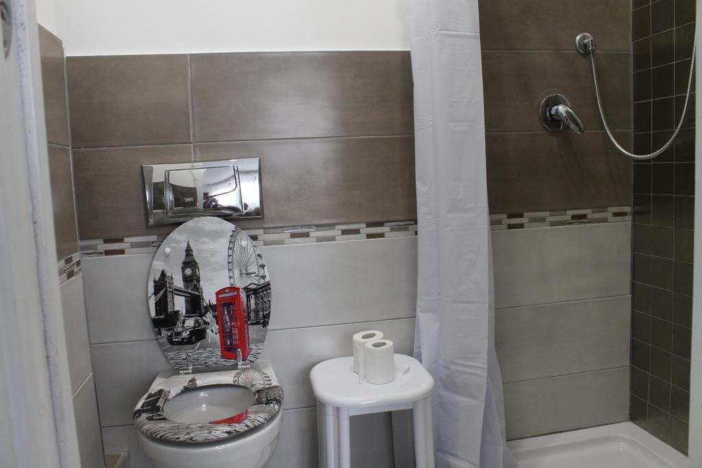 Algherooms Buitenkant foto